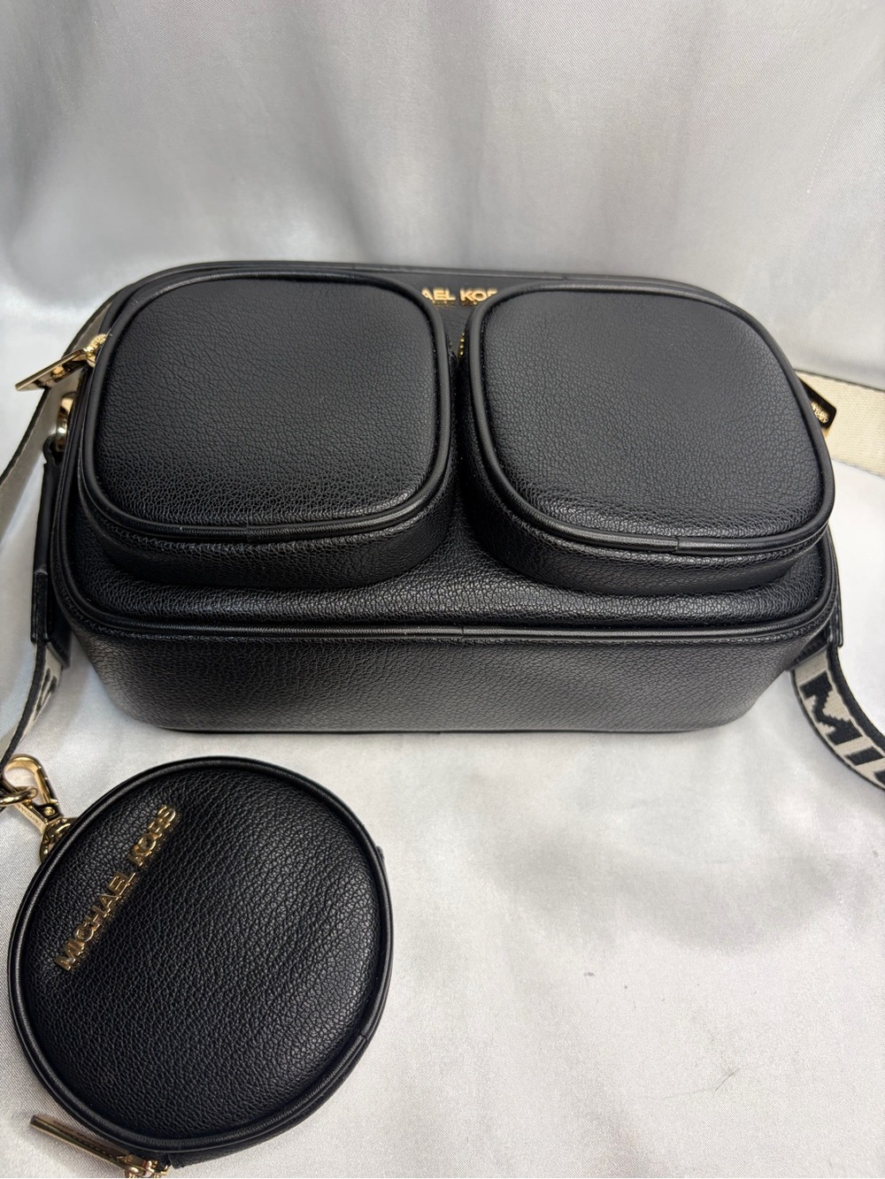 Michael Kors Black Leather Crossbody Camera Bag with Logo Strap and Coin Pouch - Picture 2 of 4